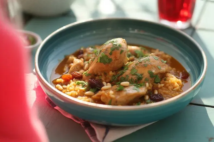 7 Cheap Family Dinners Under $10 for 4 People