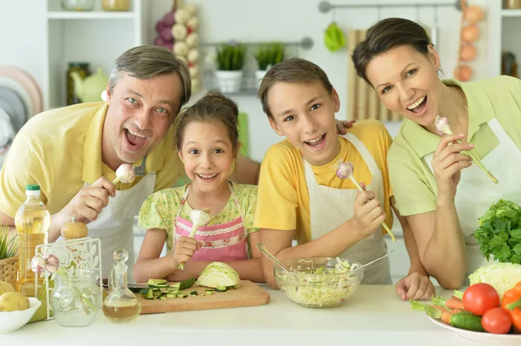 Meal Planning on a Budget: The Complete Family Guide