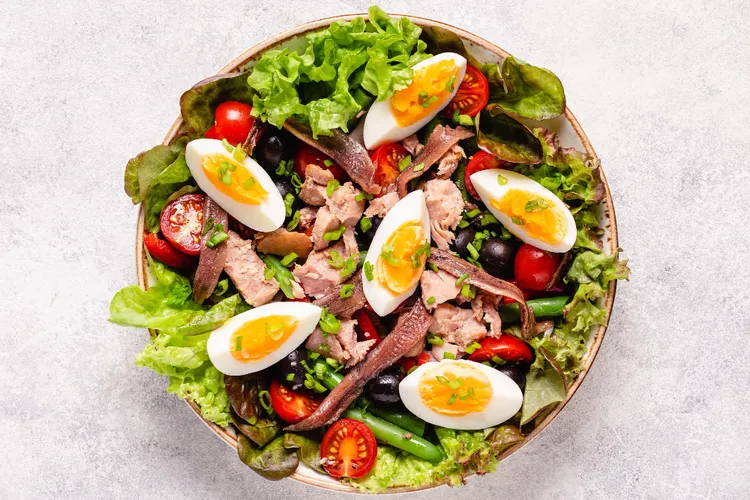 Mediterranean Salads: 5 Recipes Beyond the Greek Salad