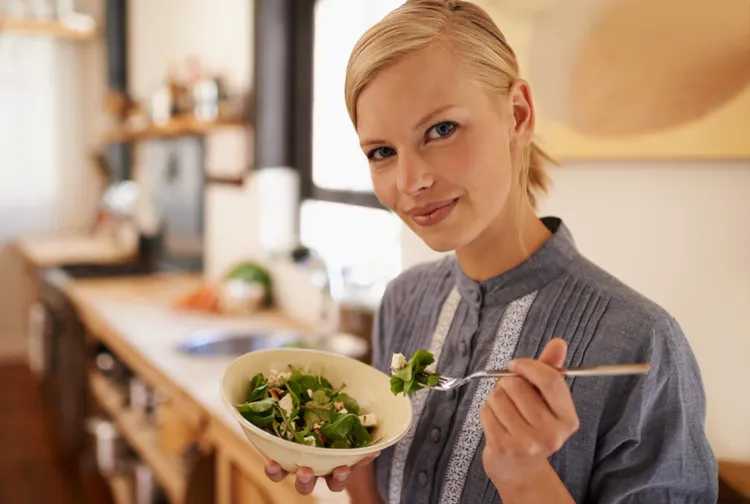 What a Nutritionist-Style Week of Eating Actually Looks Like (Mapped to Real Recipes)
