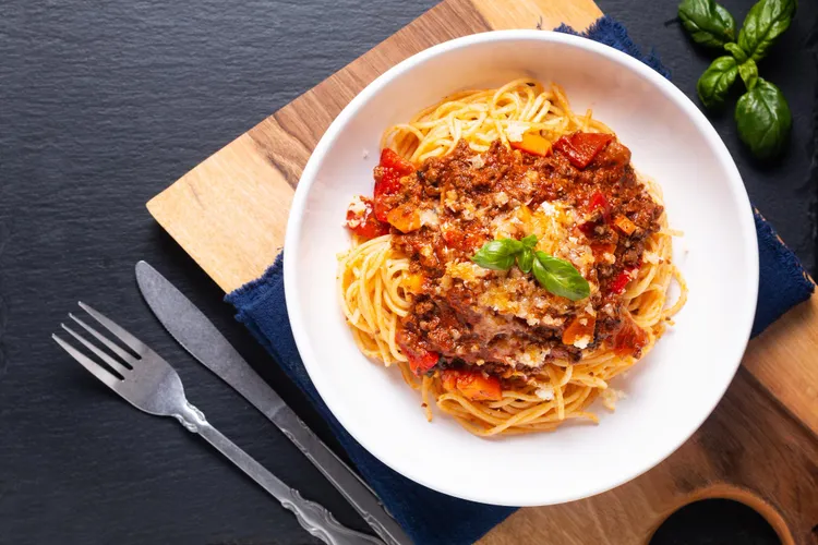 Pasta with Meat Sauce in 30 Minutes