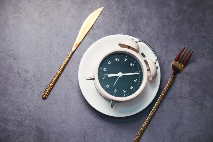 Cortisol-Conscious Meal Timing: When You Eat Matters As Much As What