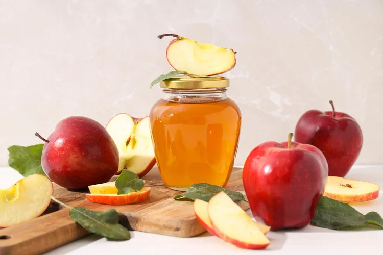 How to Make Fruit Jelly (No Pulp Jam) at Home