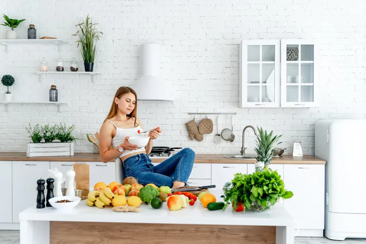 How to Hit 30 Plants in 7 Days Without Meal Prepping Your Entire Life