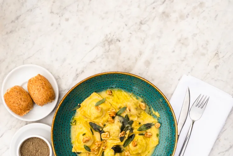 Brown Butter Sage Sauce for Pasta and Squash
