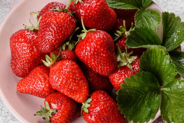 The Food Science of Strawberries: Non-Climacteric Ripening